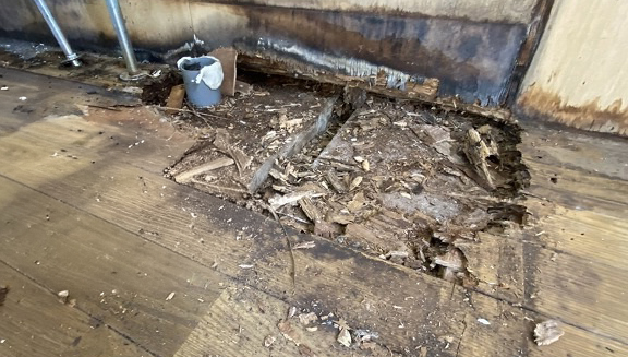 キッチンリフォームの床下の腐食