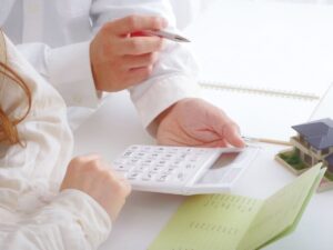 【豊中市別】外壁塗装の費用相場と見積り内訳ガイド（坪数・素材別）：大阪府豊中市のリフォーム会社『ゆきプロ』リフォームお役立ちコラム