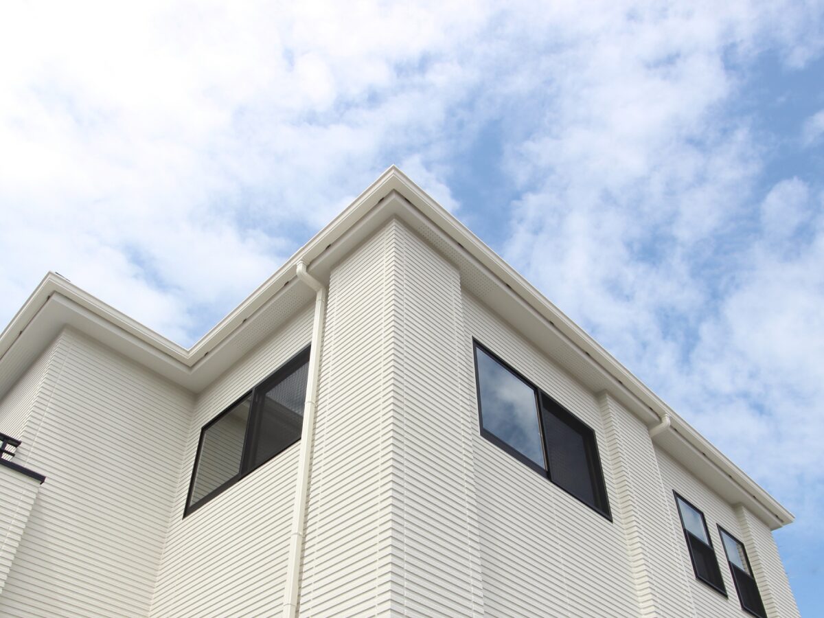 1. 豊中市の気候・環境特性と外壁へのダメージ要因:大阪府豊中市のリフォーム会社『ゆきプロ』リフォームお役立ちコラム