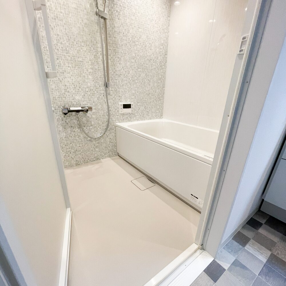 豊中市のマンションリフォーム：お風呂：クリナップ：ラクヴィア1418サイズを施工