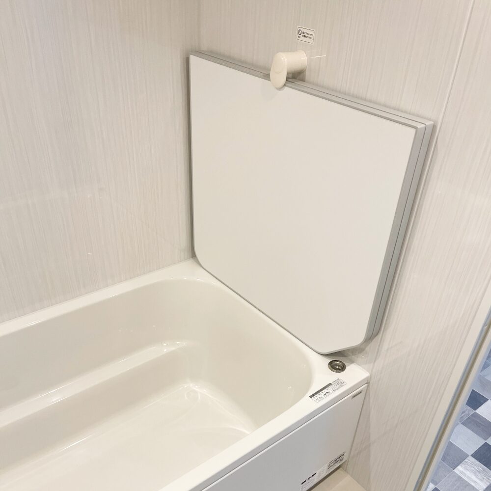 大阪府豊中市マンション：クリナップ：ラクヴィアのフロフタ設置。