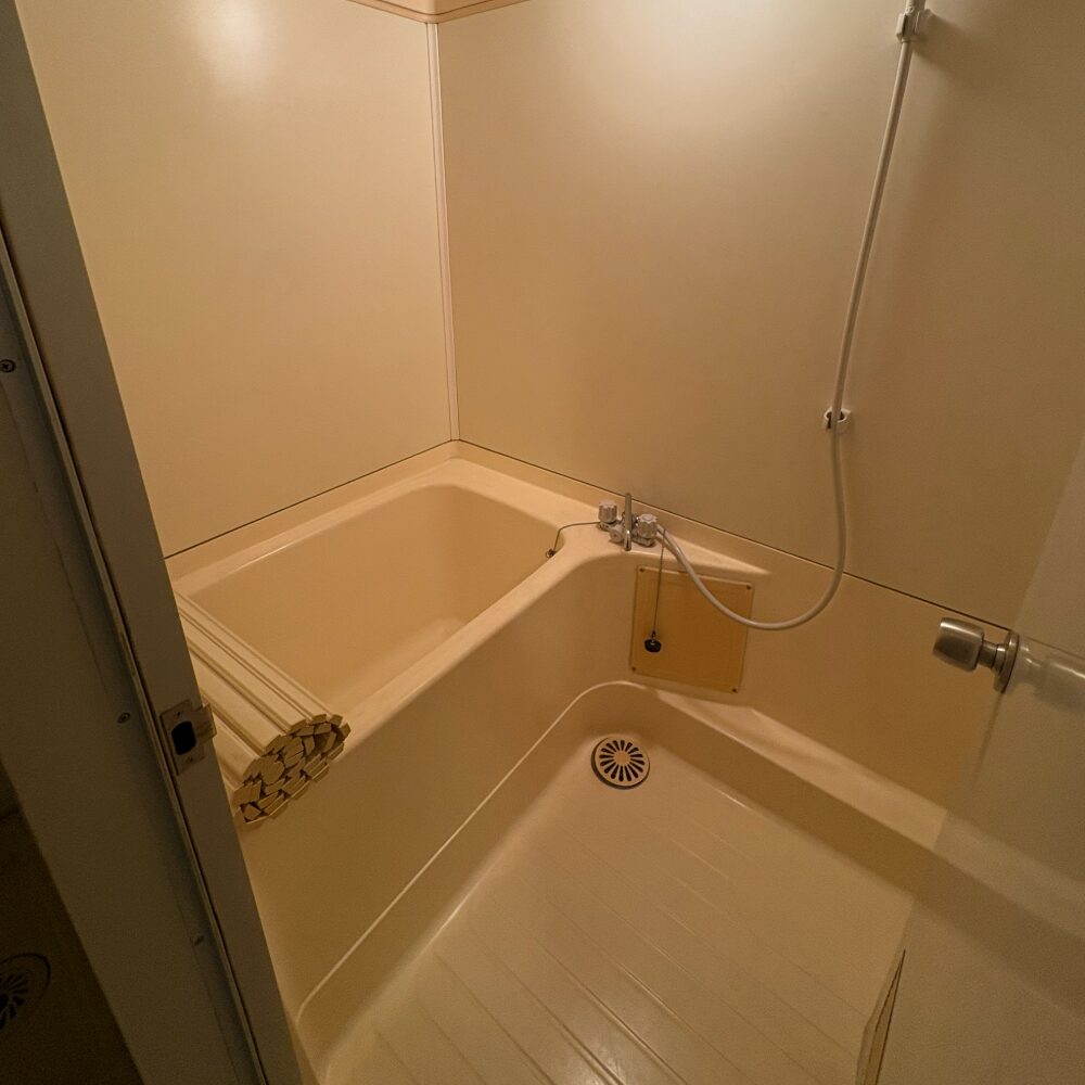 豊中市のマンションリフォーム:お風呂のビフォー画像