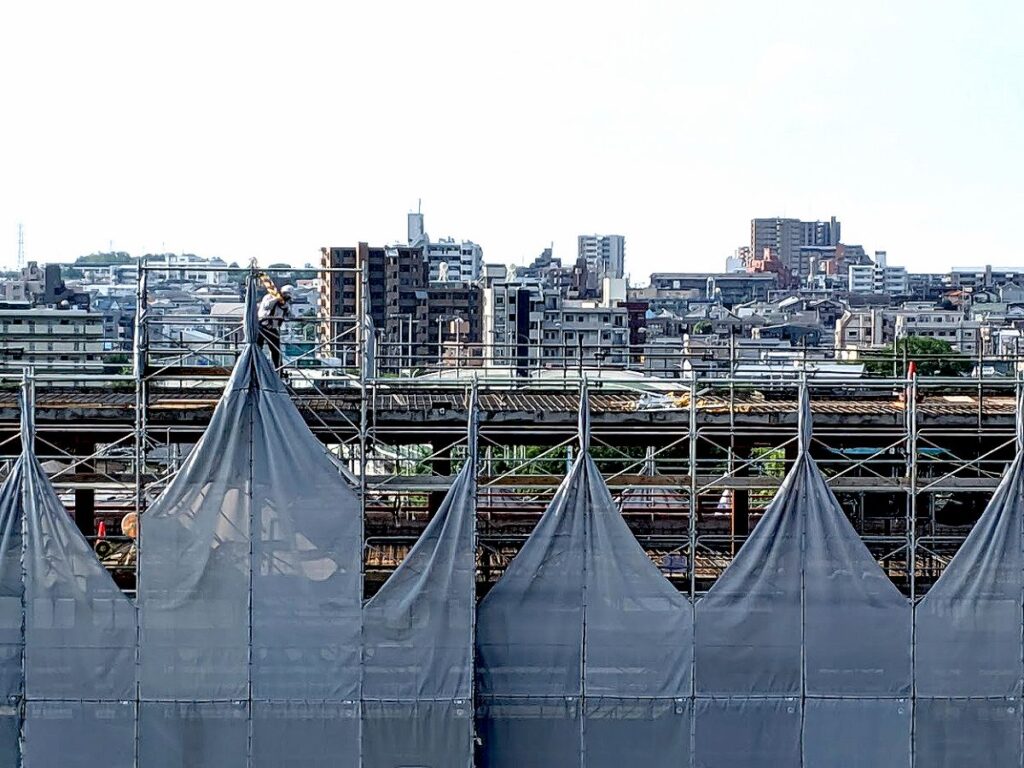 外壁塗装の台風養生