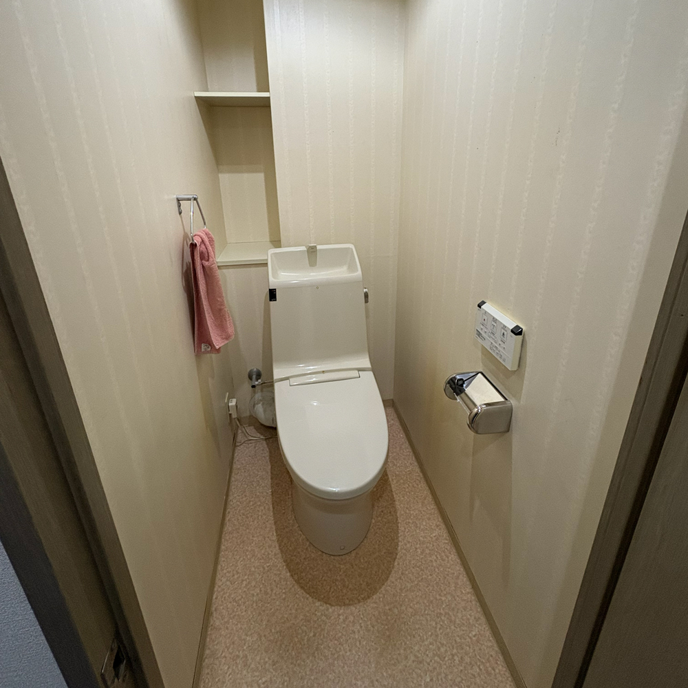大阪府摂津市のマンション：トイレリフォーム施工前の状態