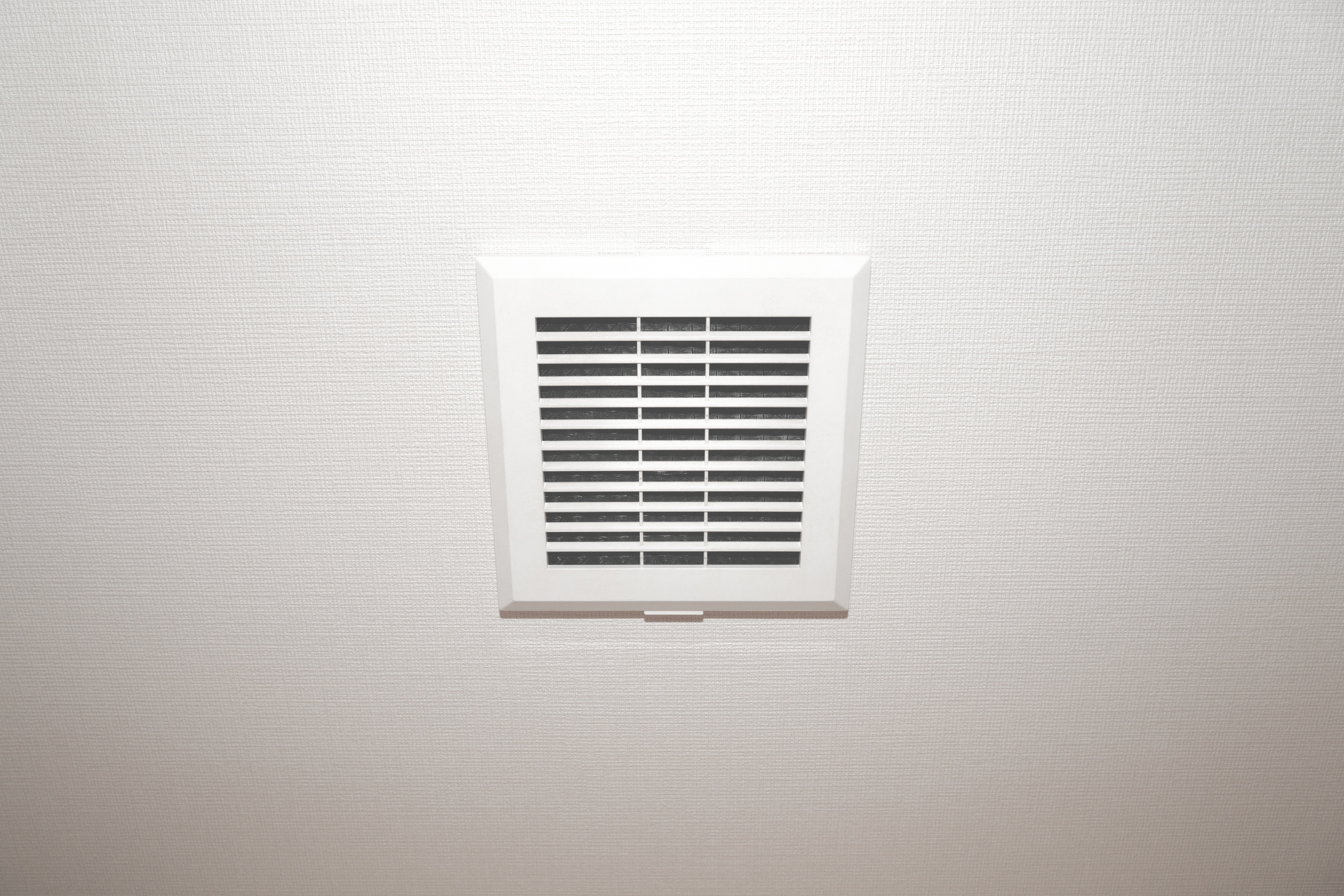 住宅の換気扇の画像